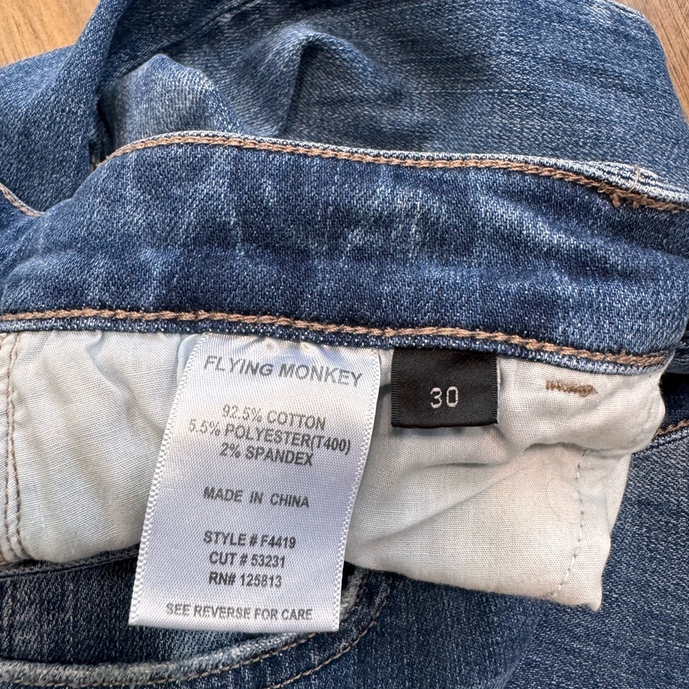 Flying Monkey Medium Blue Distressed Skinny Jeans, size 30 - Picture 12 of 13